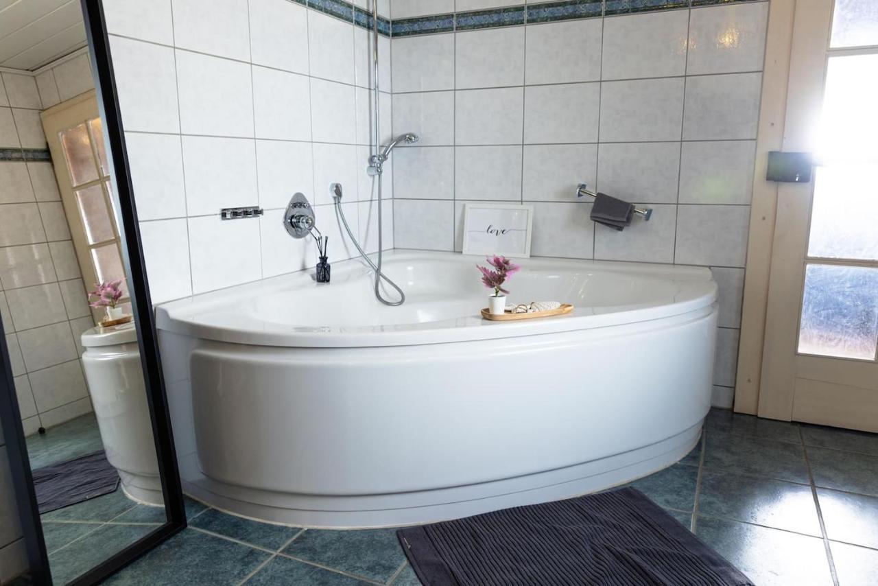 Vulkan-Lodge Ferienhaus Rieden  Esterno foto